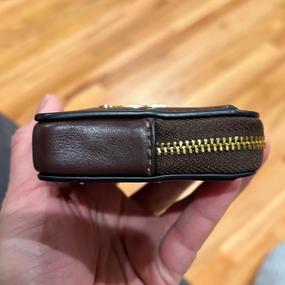 Coach Zip Card Case in Maple - Picture 11 of 13